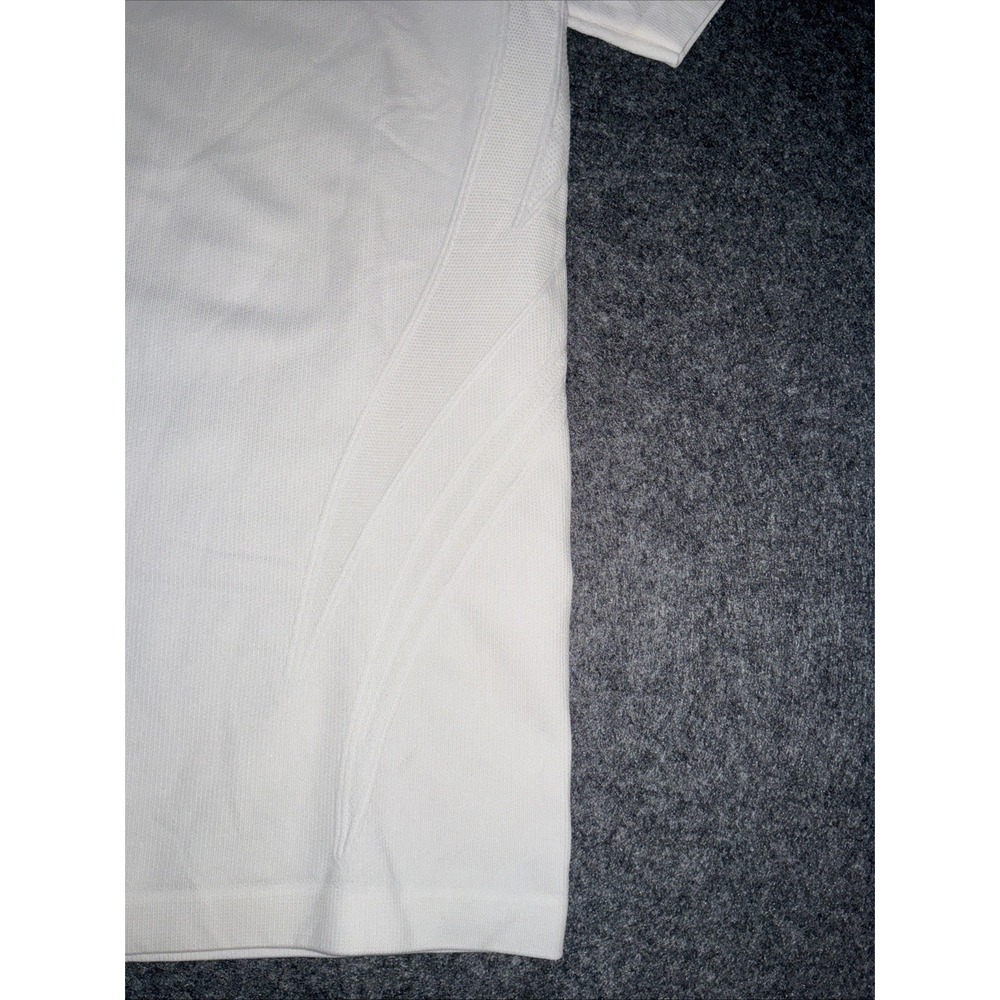 Nike FIT DRY Womens White Short Sleeve Training Top Reflective M 257730-101 - Picture 7 of 12